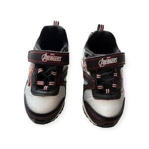 Marvel Avengers Black and Silver Kids Light Up Sneakers